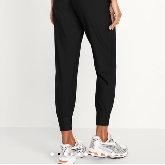 Old Navy Women's Joggers in Black, Navy, and Burgundy - Picture 3 of 7